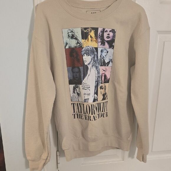 Taylor Swift Beige Era Tour Sweatshirt - Picture 1 of 6